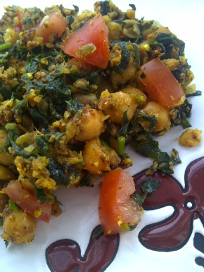Spinach and chick peas chaat